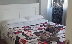 APTO PLAZA MERCED apartamentos